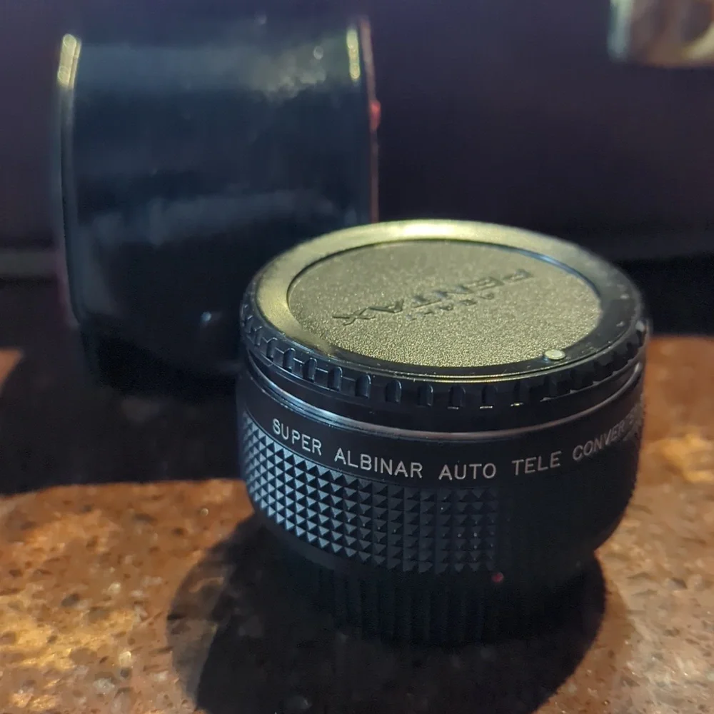 PENTAX- ASAHi Super Albinar Auto Tele converter 2X with case